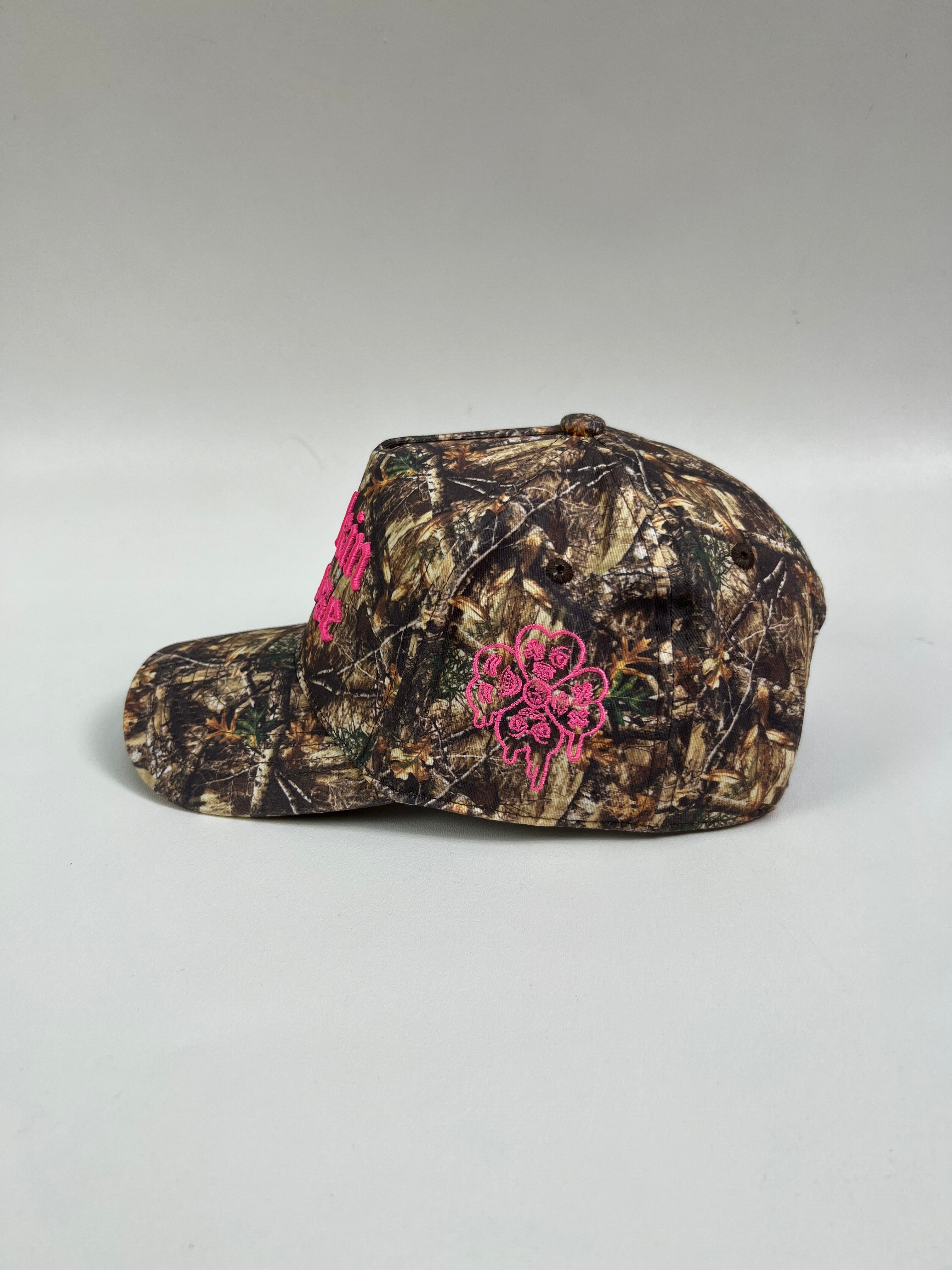 CAMO/ PINK SNAPBACK